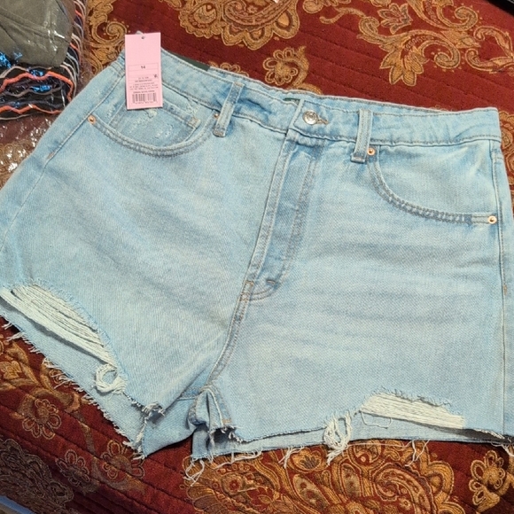 wild fable Pants - WILD FABLE Womens Light Wash Highest Rise Cut-Off Distressed Jean Shorts